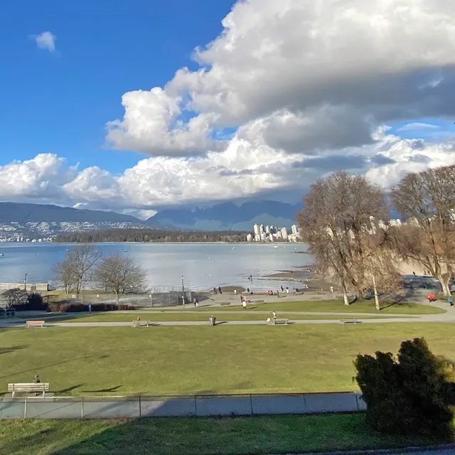 Ocean Place in Kitsilano - 2 Bedroom Apartment For Rent in Vancouver 307 - 2280 Cornwall Avenue, Vancouver, BC