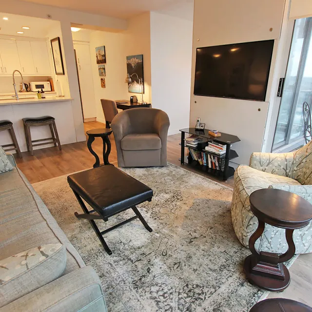 West One in Yaletown - Furnished 1 Bedroom Apartment For Rent in Vancouver 3103 - 1408 Strathmore Mews, Vancouver, BC