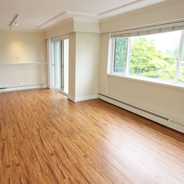 Aish Place in Kerrisdale - 2 Bedroom Apartment For Rent in Vancouver 401 - 5926 Yew Street, Vancouver, BC