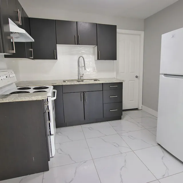 Whalley - 2 Bedroom Basement For Rent in Surrey at 10304 128th Street, Surrey, BC