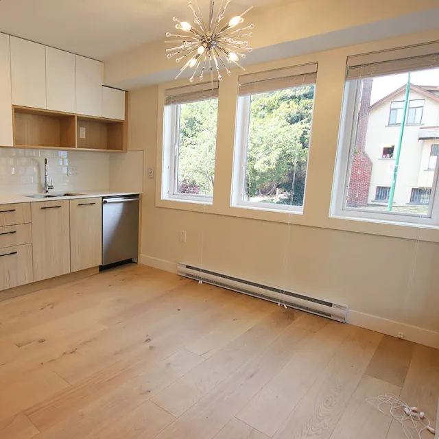 Nanaimo Heights in Renfrew Collingwood - 1 Bedroom Townhouse For Rent in Vancouver 2406 East 28th Avenue, Vancouver, BC