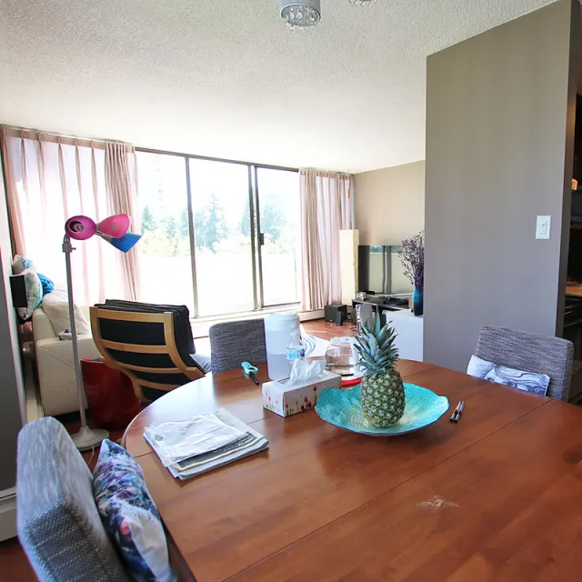 Times Square in Metrotown - 1 Bedroom Apartment For Rent in Burnaby 908 - 4105 Maywood Street, Burnaby, BC