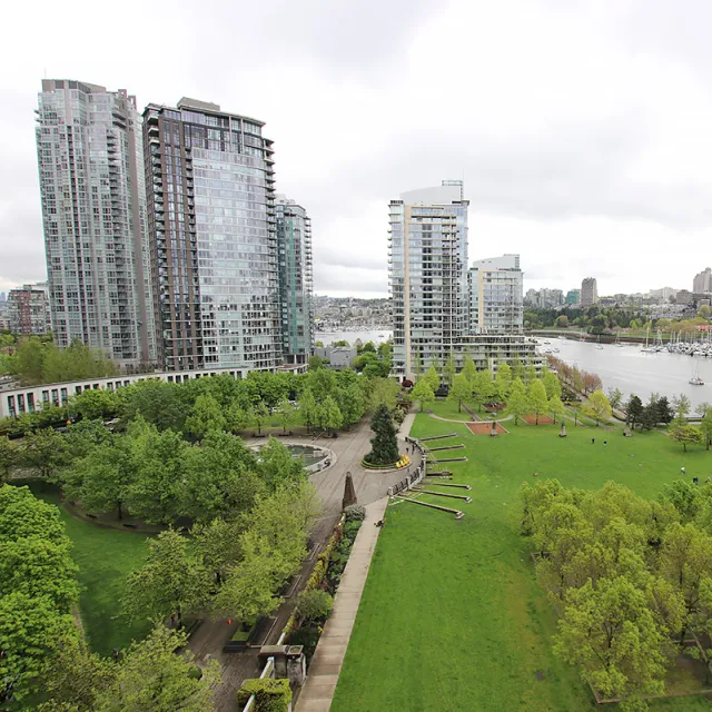 Icon in Yaletown - 2 Bedroom Apartment For Rent in Vancouver 1201 - 638 Beach Crescent, Vancouver, BC, V6Z 3H4