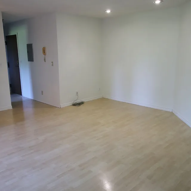 Osler Heights in Marpole - 1 Bedroom Apartment For Rent in Vancouver 203 - 1065 West 72nd Avenue, Vancouver, BC