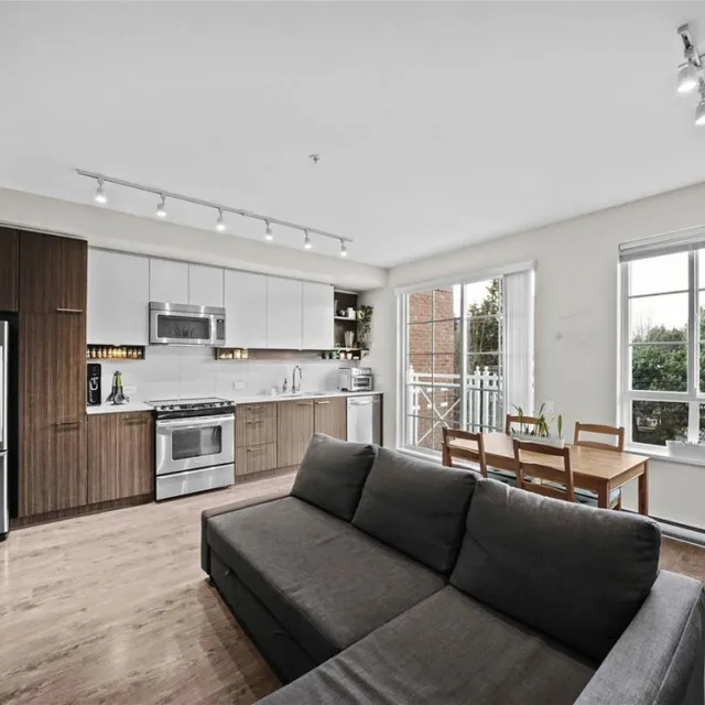 Emerson in Coquitlam West - Unfurnished, Pet Friendly, 1 Bed 1 Bath Apartment For Rent at 301 - 618 Como Lake, Coquitlam Emerson in Coquitlam West - Unfurnished, Pet Friendly, 1 Bed 1 Bath Apartment For Rent at 301 - 618 Como Lake, Coquitlam