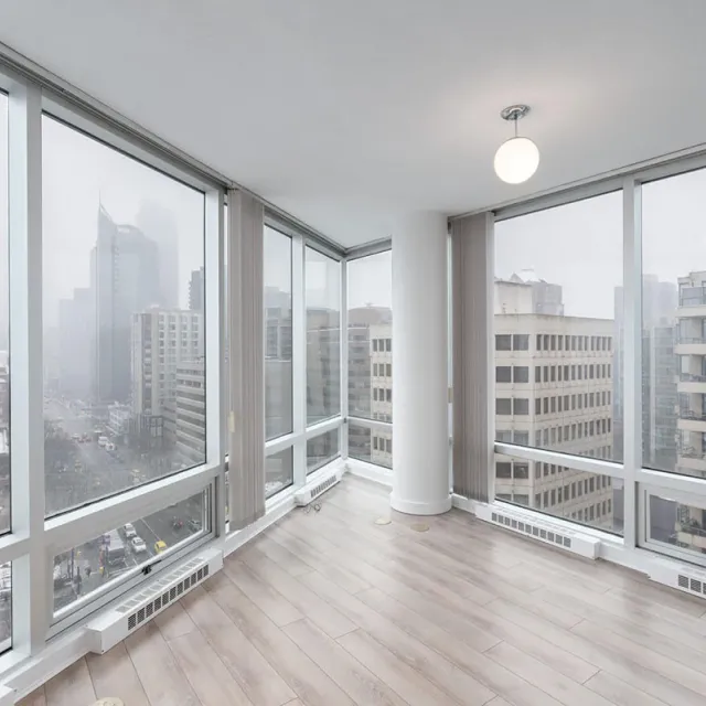 Milano in Downtown - 1 Bedroom Apartment For Rent in Vancouver 1302 - 1003 Burnaby Street, Vancouver, BC