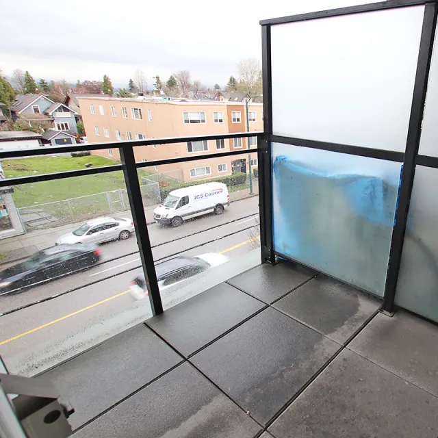 Kits West in Kitsilano - 2 Bedroom Apartment For Rent in Vancouver 311 - 2858 West 4th Avenue, Vancouver, BC