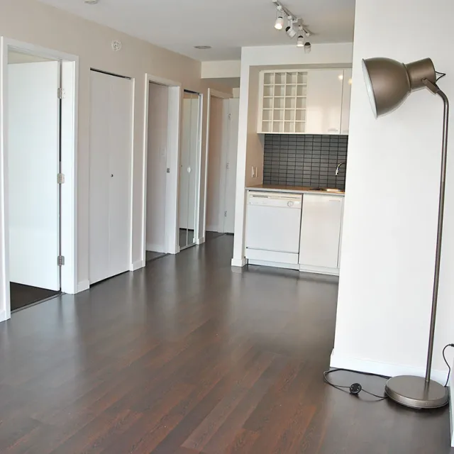 Spectrum in Downtown - 1 Bedroom Apartment For Rent in Vancouver 2506 - 668 Citadel Parade, Vancouver, BC