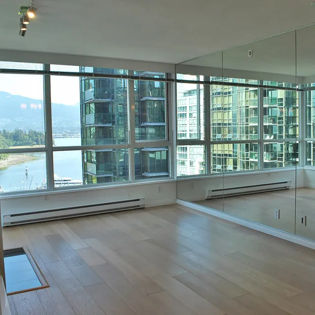 Classico in Coal Harbour - 2 Bedroom Apartment For Rent in Vancouver 1605 - 1328 West Pender Street, Vancouver, BC