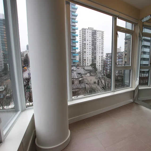 Alexandra in The West End - 1 Bedroom Apartment For Rent in Vancouver 702 - 1221 Bidwell Street, Vancouver, BC