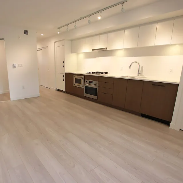 Arne in Mount Pleasant East - 1 Bedroom Townhouse For Rent in Vancouver 106 - 321 East 16th Avenue, Vancouver, BC