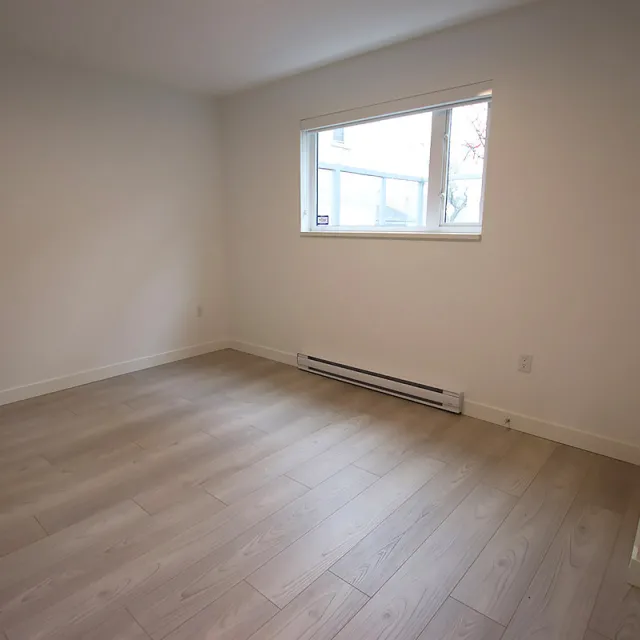 Arne in Mount Pleasant East - 1 Bedroom Townhouse For Rent in Vancouver 106 - 321 East 16th Avenue, Vancouver, BC