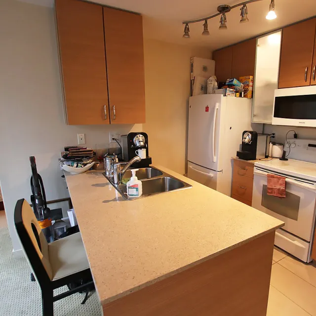 Yaletown Park in Yaletown - 1 Bedroom Apartment For Rent in Vancouver 407 - 977 Mainland Street, Vancouver, BC