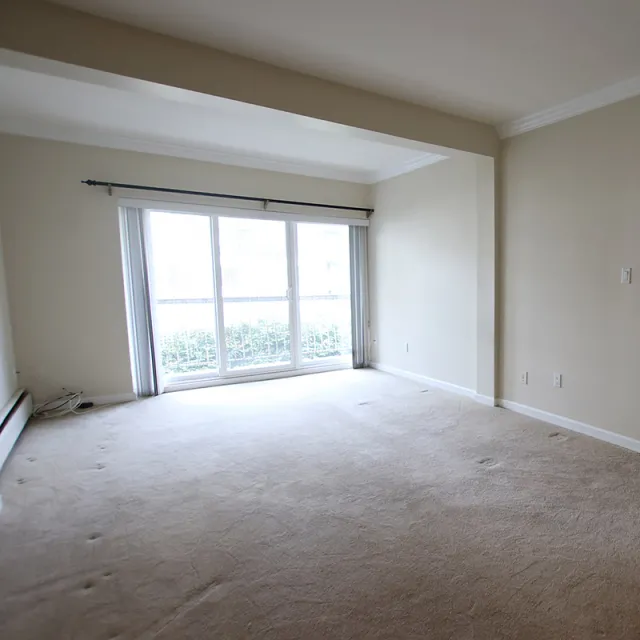 Hempstead Manor in The West End - 1 Bedroom Apartment For Rent in Vancouver 311 - 1655 Nelson Street, Vancouver, BC