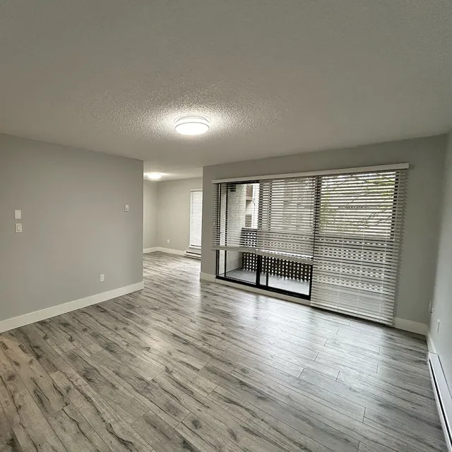 Fraser Mews in Fraserview - 1 Bedroom Apartment For Rent in New Westminster 304 - 365 Ginger Drive, New Westminster, BC