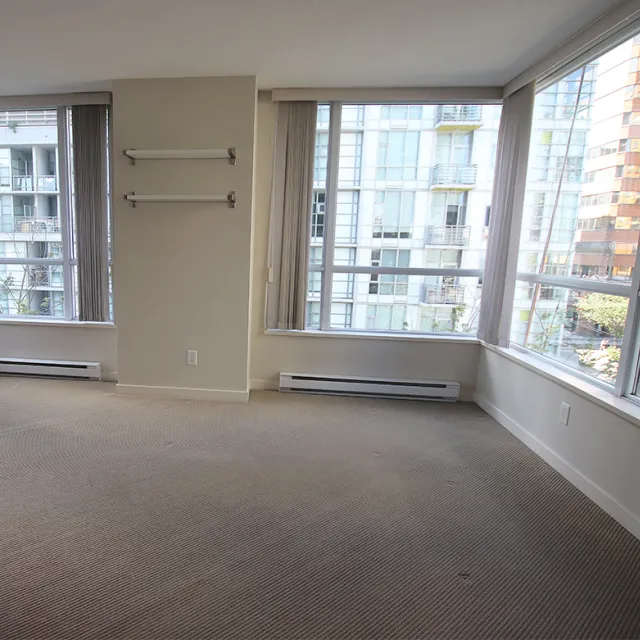 1212 Howe in Downtown - 1 Bedroom Apartment For Rent in Vancouver 505 - 1212 Howe Street, Vancouver, BC