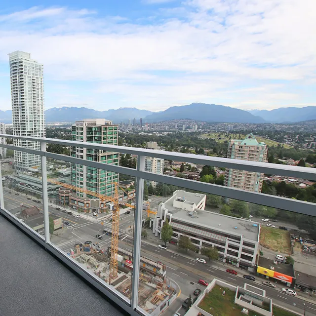 Station Square in Metrotown - 2 Bedroom Apartment For Rent in Burnaby 2708 - 4670 Assembly Way, Burnaby, BC
