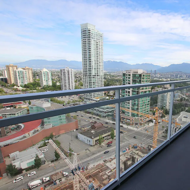 Station Square in Metrotown - 2 Bedroom Apartment For Rent in Burnaby 2708 - 4670 Assembly Way, Burnaby, BC