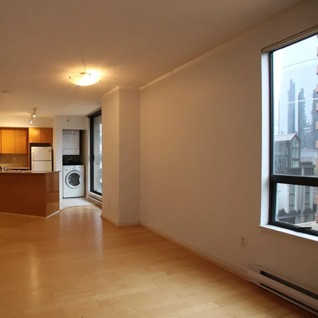 Genesis in Downtown - Studio For Rent in Vancouver 804 - 1189 Howe Street, Vancouver, BC
