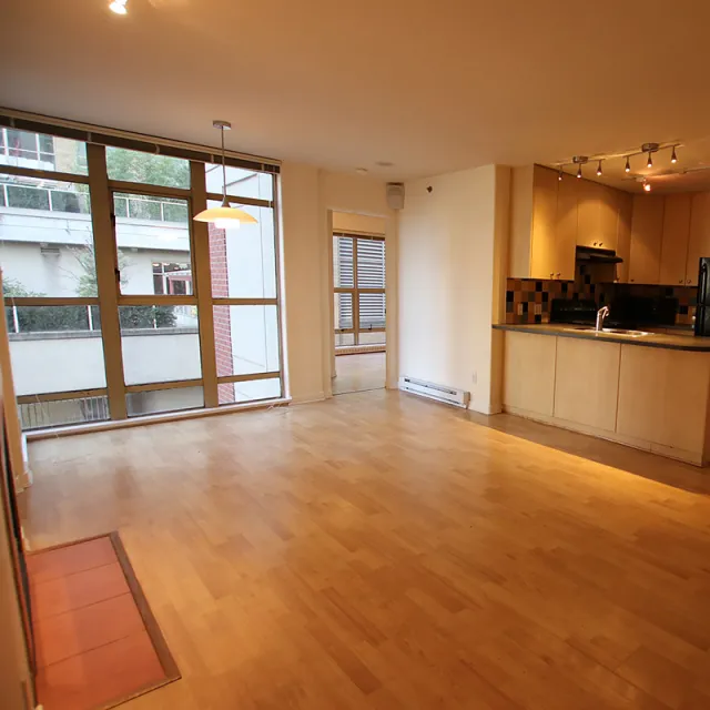 Eight One Nine in Yaletown - 2 Bedroom Apartment For Rent in Vancouver 310 - 819 Hamilton Street, Vancouver, BC