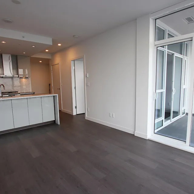 Station Square in Metrotown - 1 Bedroom Apartment For Rent in Burnaby 4711 - 4670 Assembly Way, Burnaby, BC