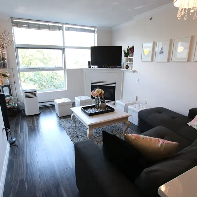 Broadway Crest in Mount Pleasant East - Furnished 1 Bedroom Apartment For Rent in Vancouver 322 - 418 East Broadway, Vancouver, BC