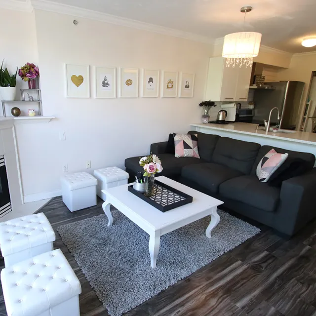 Broadway Crest in Mount Pleasant East - Furnished 1 Bedroom Apartment For Rent in Vancouver 322 - 418 East Broadway, Vancouver, BC