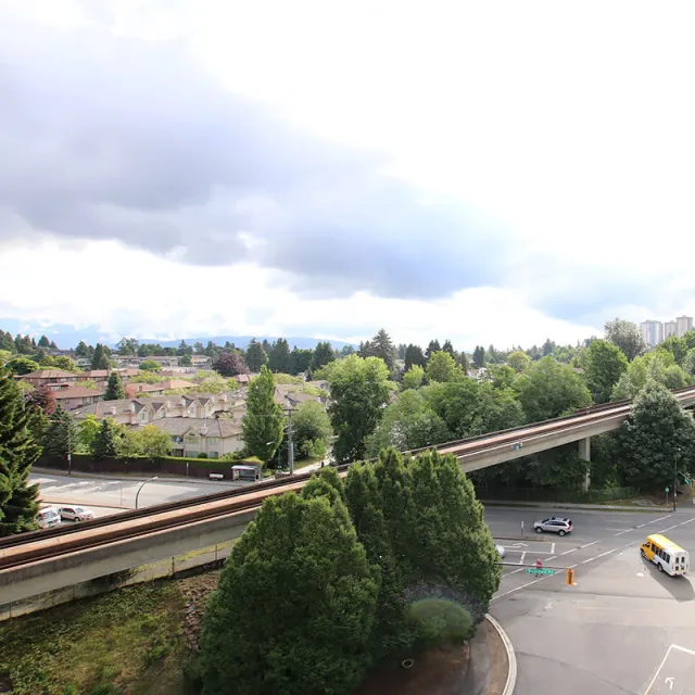 Wall Centre Central Park Tower 3 in Renfrew Collingwood - 1 Bedroom Apartment For Rent in Vancouver 1008 - 5470 Ormidale Street, Vancouver, BC