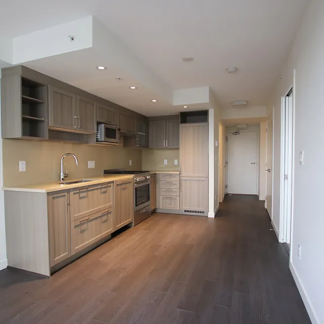 Wall Centre Central Park Tower 3 in Renfrew Collingwood - 1 Bedroom Apartment For Rent in Vancouver 1018 - 5470 Ormidale Street, Vancouver, BC