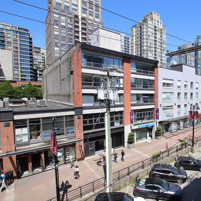Crandall Building in Yaletown - 1 Bedroom Apartment For Rent in Vancouver 404 - 1072 Hamilton Street, Vancouver, BC
