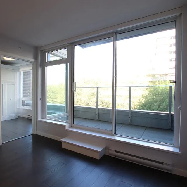 Wall Centre Central Park Tower 1 in Renfrew Collingwood - 1 Bedroom Apartment For Rent in Vancouver 310 - 5665 Boundary Road, Vancouver, BC, V5R 0E4