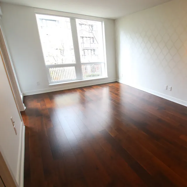 Donovan in Yaletown - 1 Bedroom Apartment For Rent in Vancouver 311 - 1055 Richards Street, Vancouver, BC