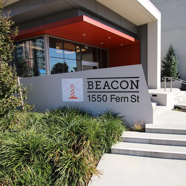 Beacon in Seylynn Village - Unfurnished, 1 Bed 1 Bath Apartment For Rent at 311 - 1550 Fern, North Vancouver Beacon in Seylynn Village - Unfurnished, 1 Bed 1 Bath Apartment For Rent at 311 - 1550 Fern, North Vancouver