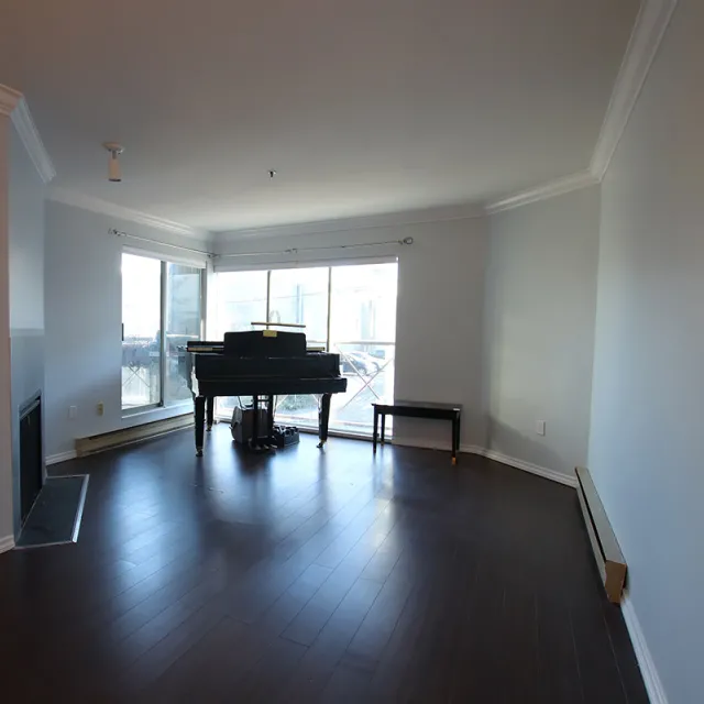 Rhapsody in Fairview - 1 Bedroom Apartment For Rent in Vancouver 107 - 910 West 8th Avenue, Vancouver, BC