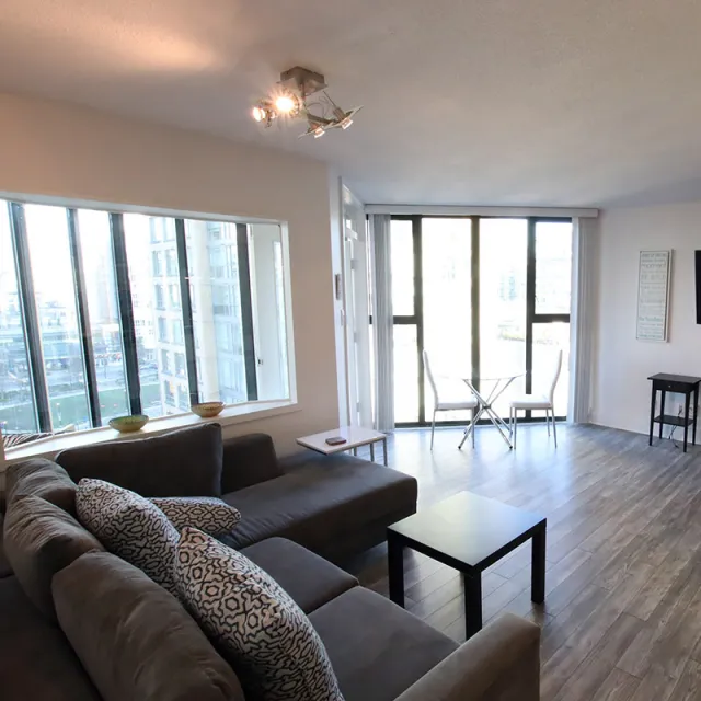 City Crest in Downtown - Furnished 1 Bedroom Apartment For Rent in Vancouver 1104 - 1155 Homer Street, Vancouver, BC