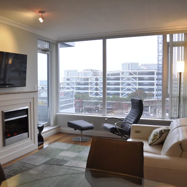 Pinnacle Residences at The Pier in Lower Lonsdale - 1 Bedroom Apartment For Rent in North Vancouver 603 - 133 East Esplanade, North Vancouver, BC