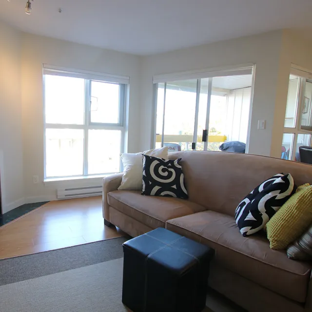 Heather Park in Fairview - 1 Bedroom Apartment For Rent in Vancouver 17 - 704 West 7th Avenue, Vancouver, BC