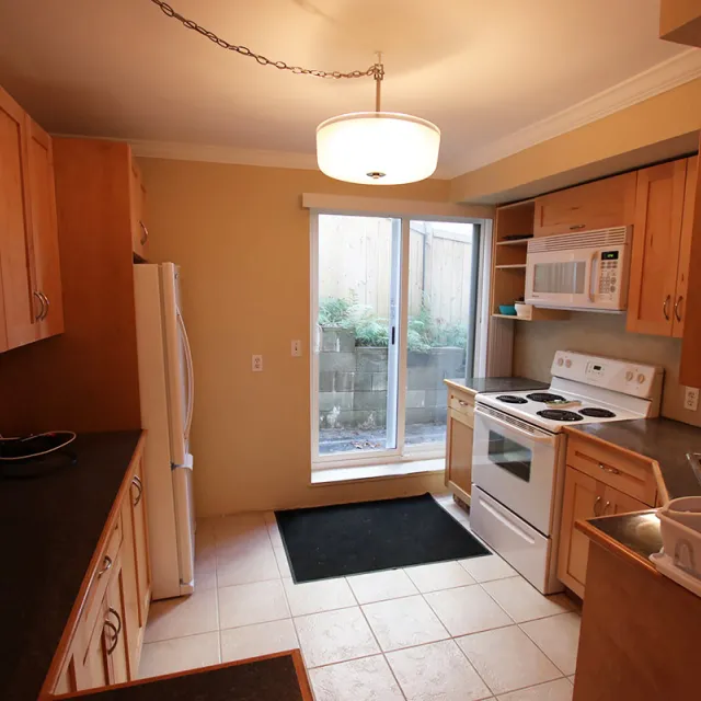 Central Coquitlam - 1 Bedroom Basement For Rent in Coquitlam 3166 Pier Drive, Coquitlam, BC