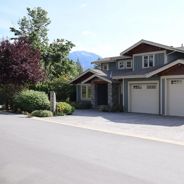 Tantalus - 3 Bedroom House For Rent in Squamish at 41155 Rockridge Place, Squamish, BC Tantalus - 3 Bedroom House For Rent in Squamish at 41155 Rockridge Place, Squamish, BC