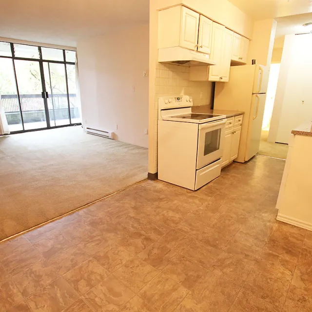 The Parkcrest in Metrotown - 2 Bedroom Apartment For Rent in Burnaby 301 - 5932 Patterson Avenue, Burnaby, BC