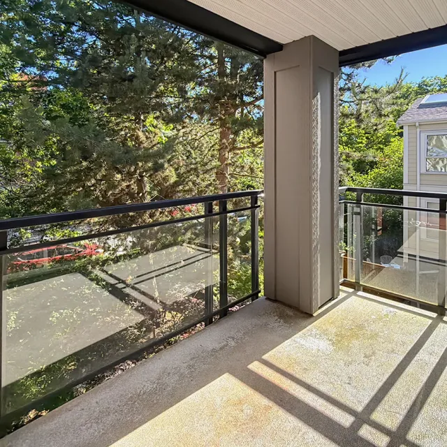 Braebern in Fairview - 2 Bedroom Apartment For Rent in Vancouver 302 - 736 West 14th Avenue, Vancouver, BC, V5Z 1P9