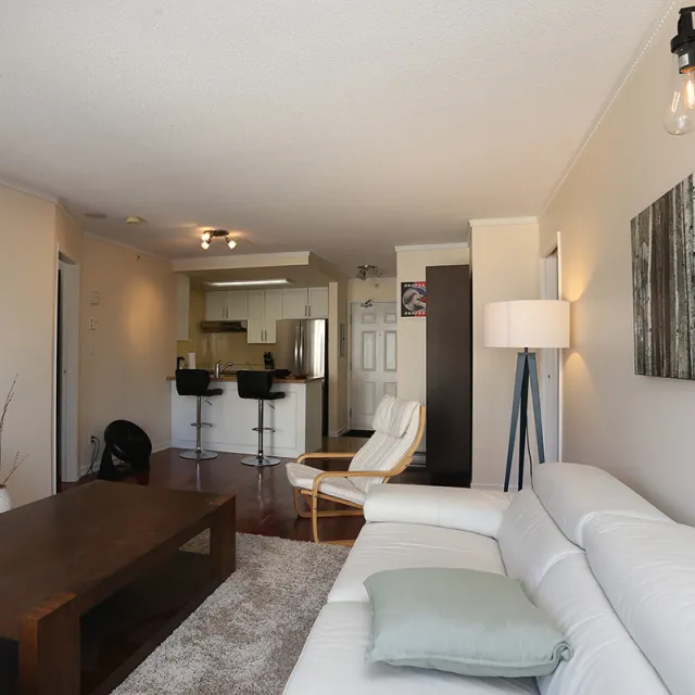 Imperial Tower in Downtown - Furnished 2 Bedroom Apartment For Rent in Vancouver 1206 - 811 Helmcken Street, Vancouver, BC