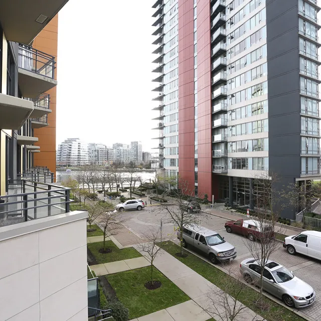 Coopers Lookout in Yaletown - 1 Bedroom Loft For Rent in Vancouver 306 - 29 Smithe Mews, Vancouver, BC