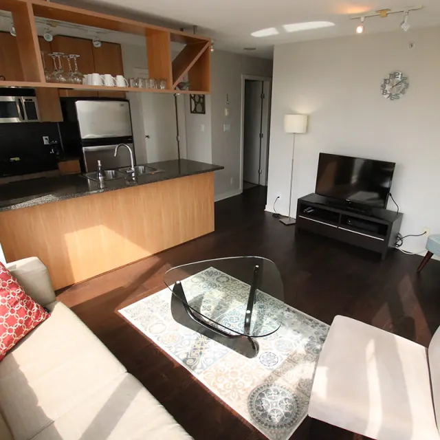 The Gallery in Yaletown - Furnished 2 Bedroom Apartment For Rent in Vancouver 2107 - 1010 Richards Street, Vancouver, BC