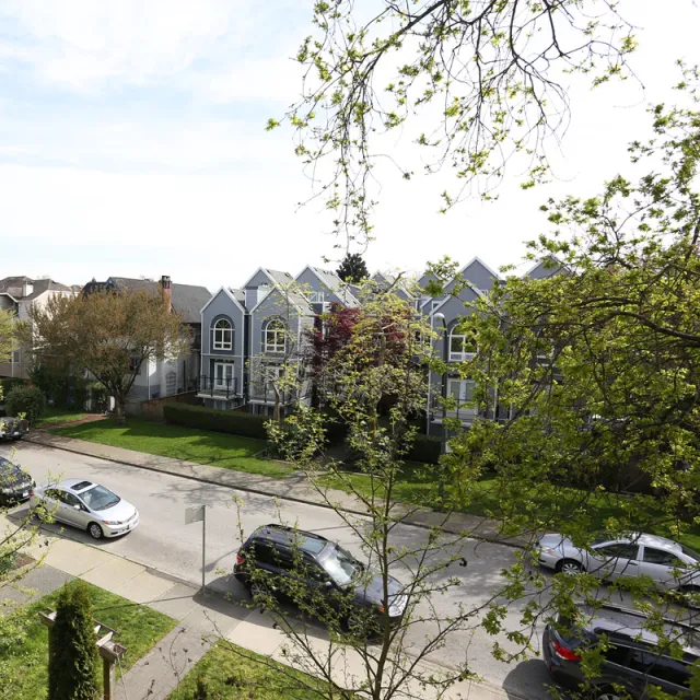 Fairview in Fairview - 3 Bedroom Townhouse For Rent in Vancouver 837 West 14th Avenue, Vancouver, BC