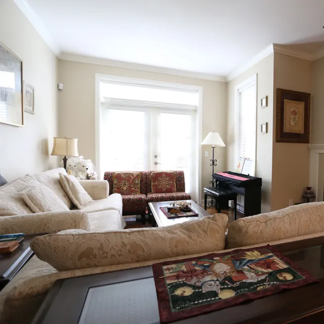 Fairview in Fairview - 3 Bedroom Townhouse For Rent in Vancouver 837 West 14th Avenue, Vancouver, BC