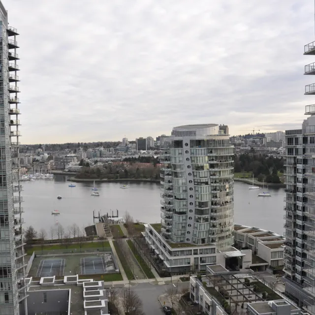 Park West 1 in Yaletown - 2 Bedroom Apartment For Rent in Vancouver 2003 - 455 Beach Crescent, Vancouver, BC