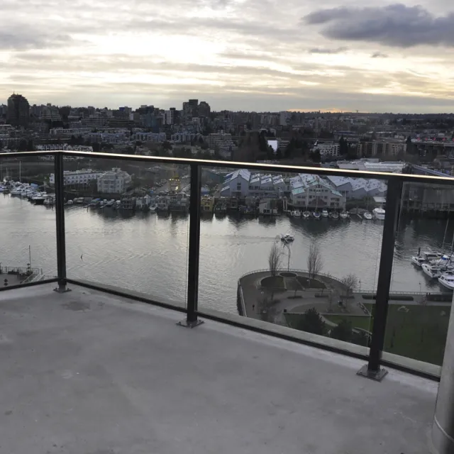 Park West 1 in Yaletown - 2 Bedroom Apartment For Rent in Vancouver 2003 - 455 Beach Crescent, Vancouver, BC