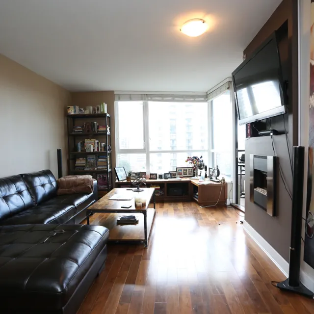 Envy in Lower Lonsdale - 1 Bedroom Apartment For Rent in North Vancouver 407 - 160 3rd Street West, North Vancouver, BC