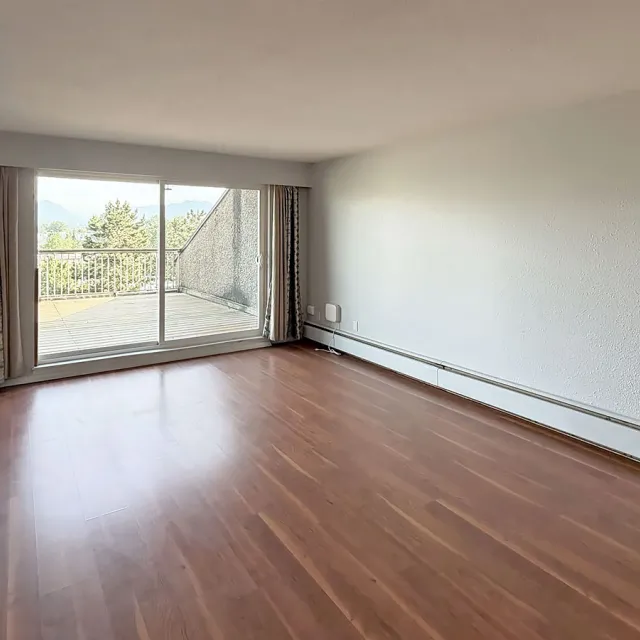 Pacific Terraces in Mount Pleasant East - 1 Bedroom Apartment For Rent in Vancouver 709 - 756 Great Northern Way, Vancouver, BC, V5T 1E4